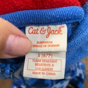 Shark Sleepwear (6/7)